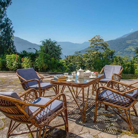 La Ipsing Farm By Stayvista - 3 Bhk Villa With Balcony, Mountain View, Indoor Games, And Pet Friendly Samdong Extérieur photo