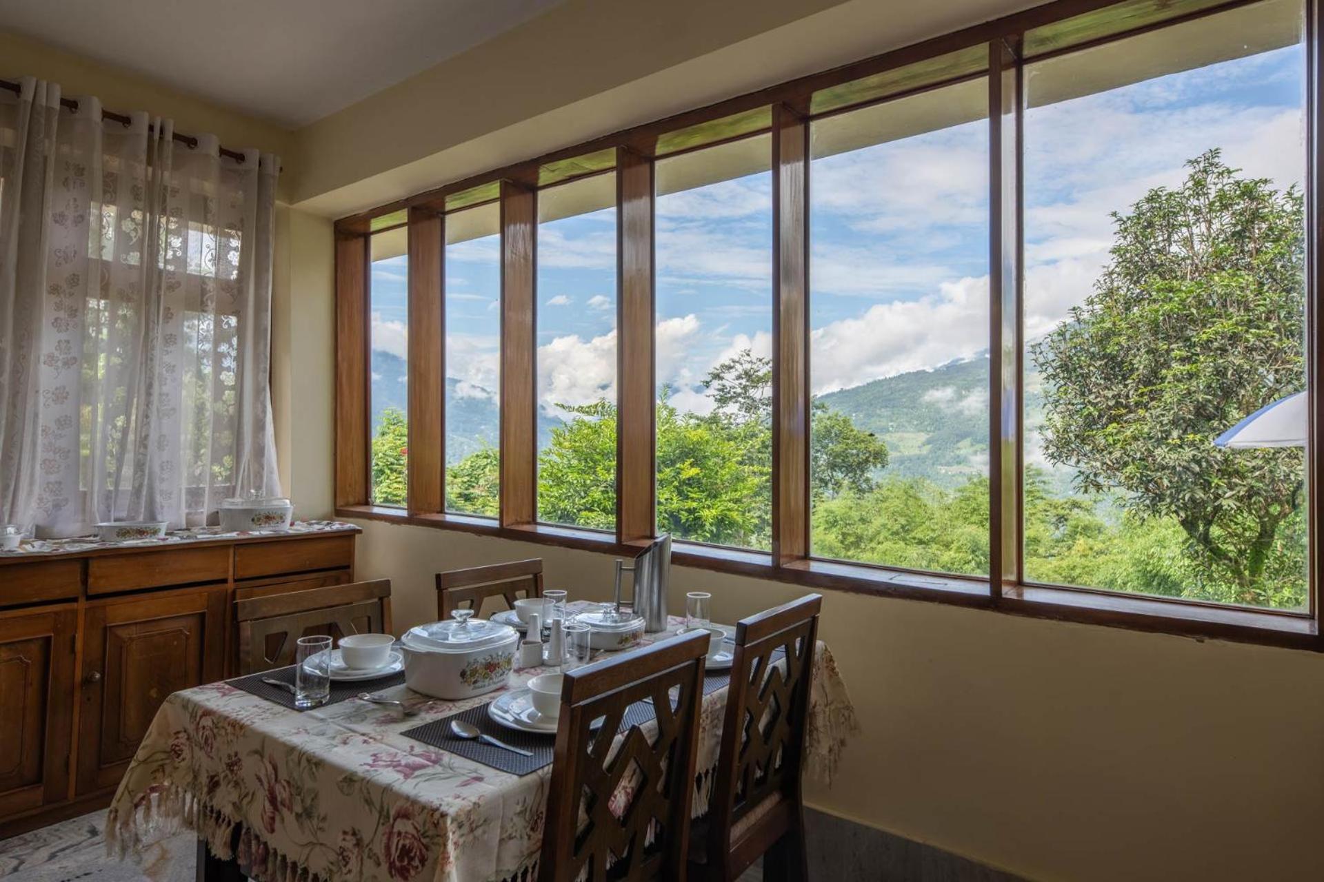 La Ipsing Farm By Stayvista - 3 Bhk Villa With Balcony, Mountain View, Indoor Games, And Pet Friendly Samdong Extérieur photo
