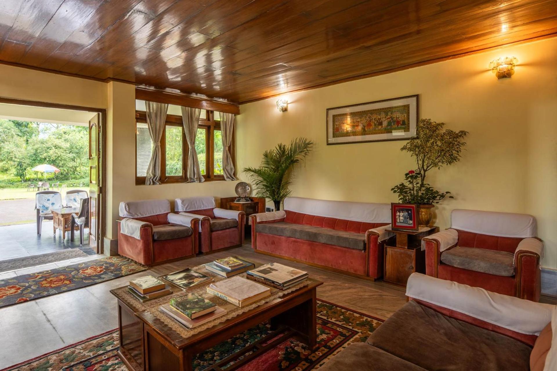 La Ipsing Farm By Stayvista - 3 Bhk Villa With Balcony, Mountain View, Indoor Games, And Pet Friendly Samdong Extérieur photo