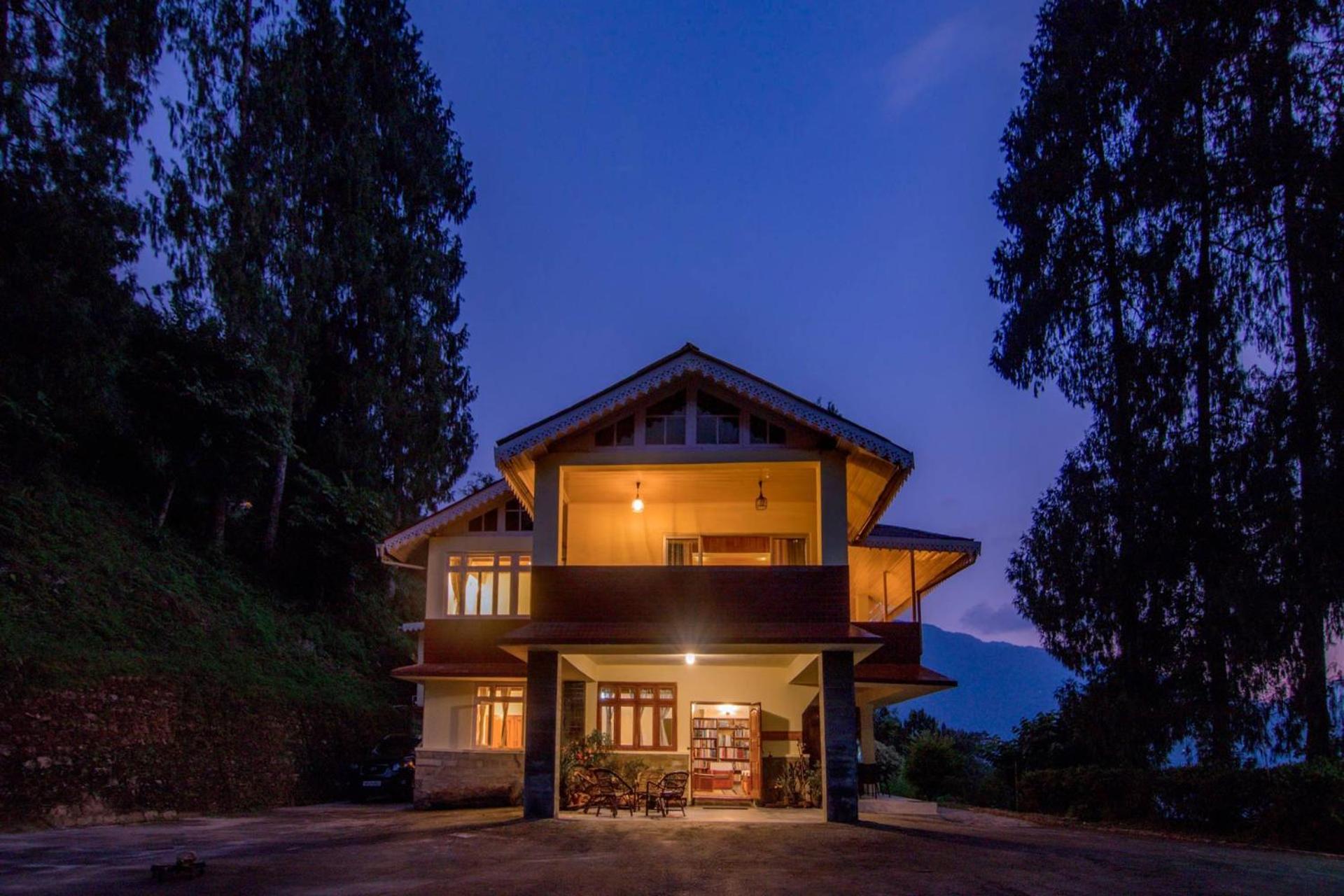 La Ipsing Farm By Stayvista - 3 Bhk Villa With Balcony, Mountain View, Indoor Games, And Pet Friendly Samdong Extérieur photo