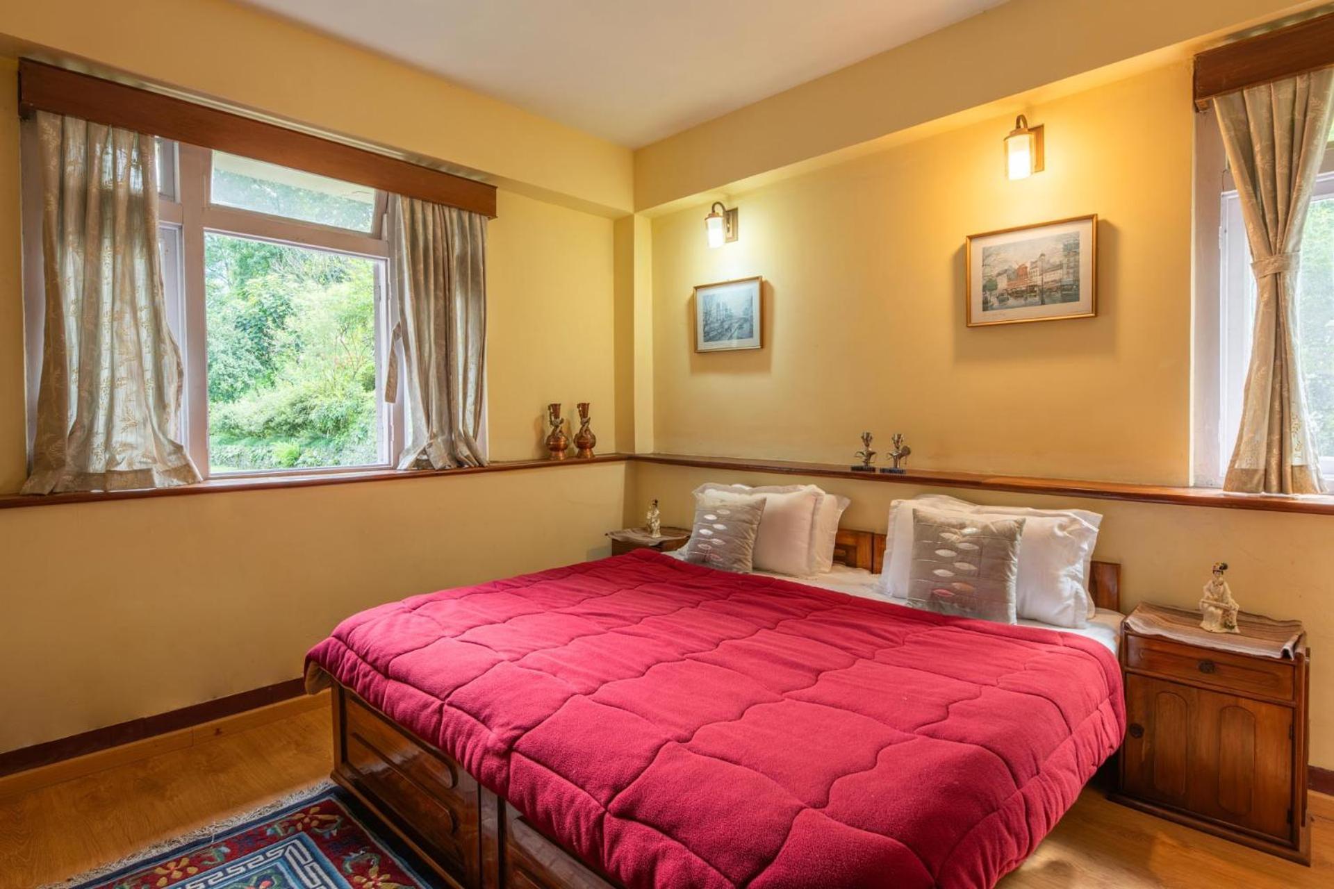 La Ipsing Farm By Stayvista - 3 Bhk Villa With Balcony, Mountain View, Indoor Games, And Pet Friendly Samdong Extérieur photo